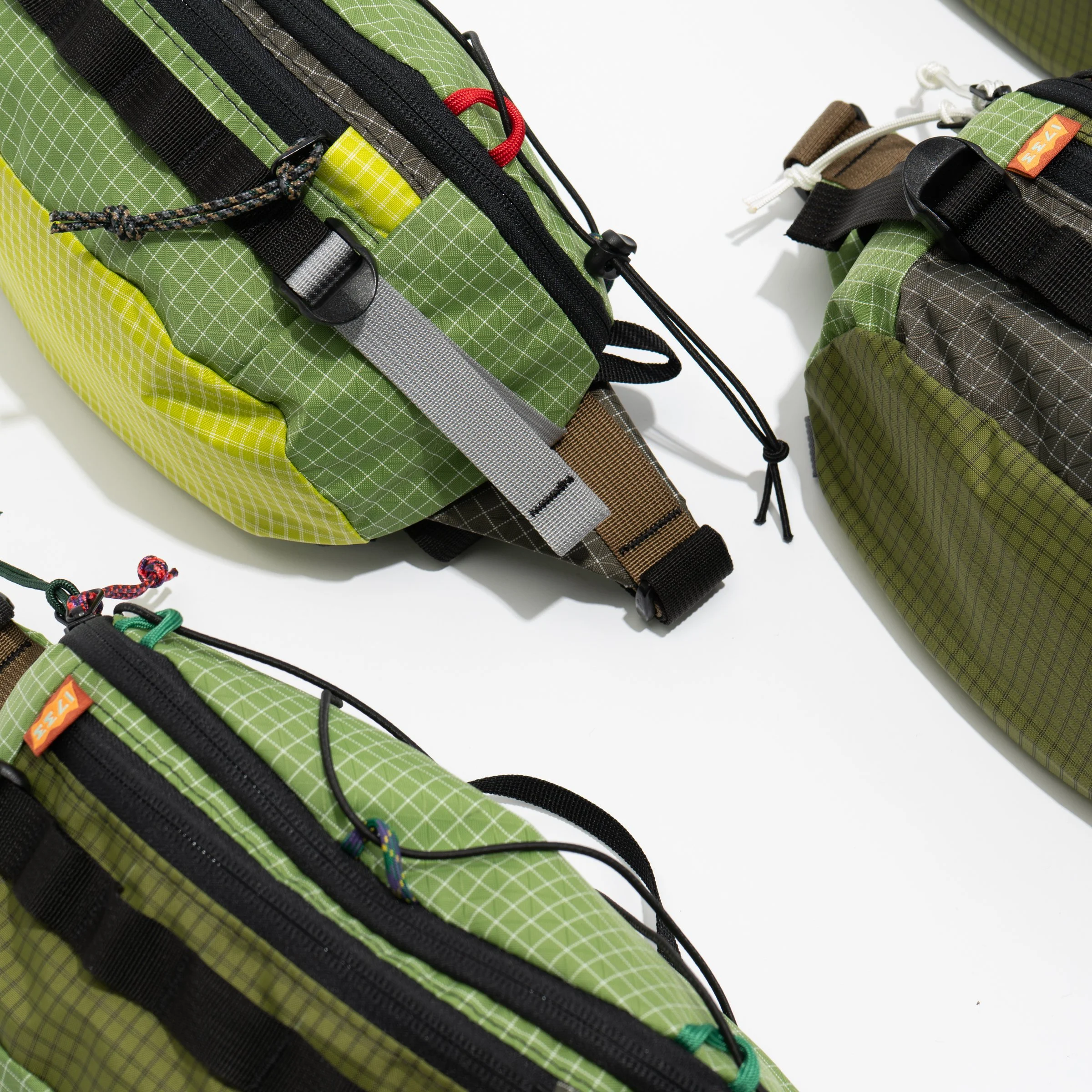 Side Pack 3.5L - Grid Scrap — 1733